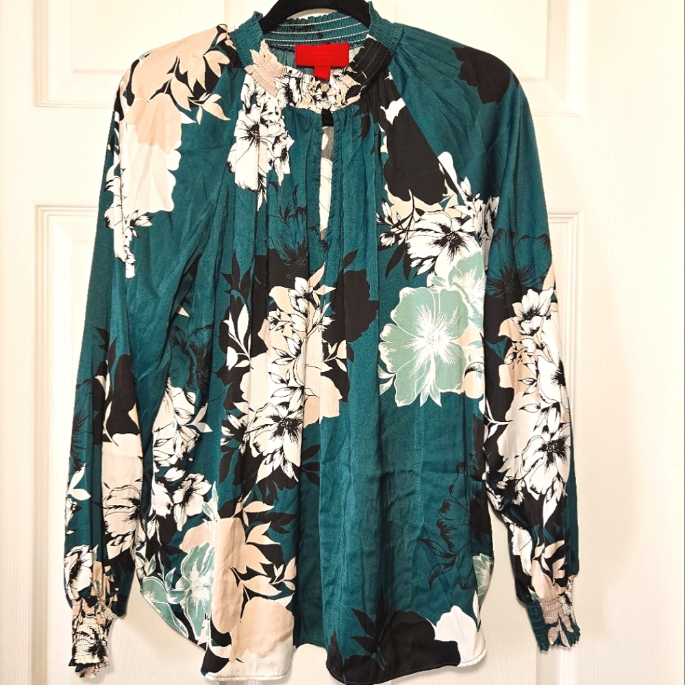 Jennifer Lopez Green and Black Blouse M